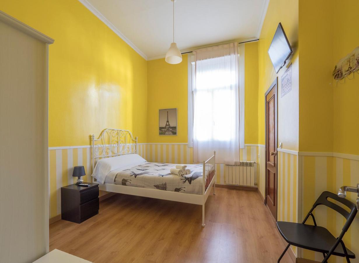 Pension Apolo XI Madrid Ngoại thất bức ảnh