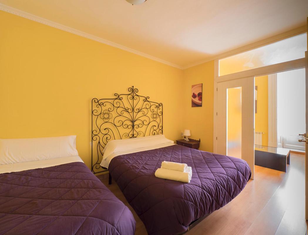 Pension Apolo XI Madrid Ngoại thất bức ảnh