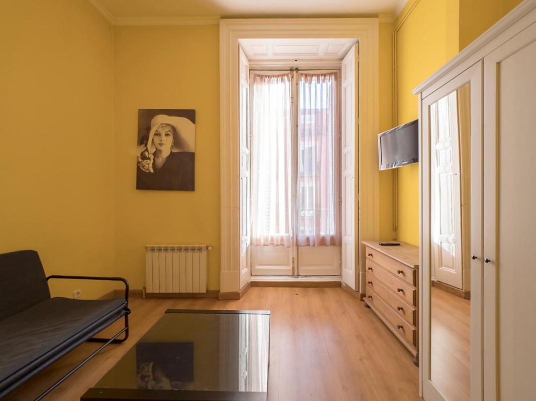 Pension Apolo XI Madrid Ngoại thất bức ảnh